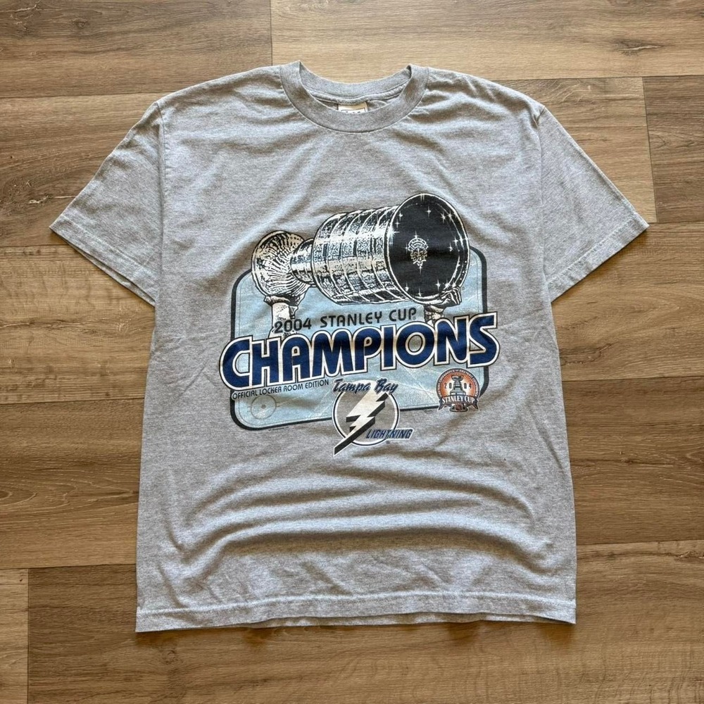 2004 Stanley Cup Champions Tampa Bay Lightning grey tee